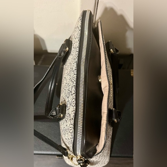 Nanette Lepore Black and Beige Satchel NWOT - Picture 14 of 16